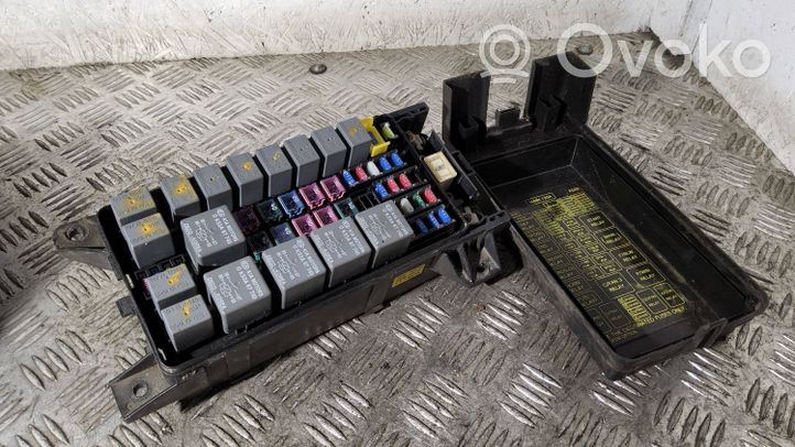 KIA Sedona Fuse box set 0K53H