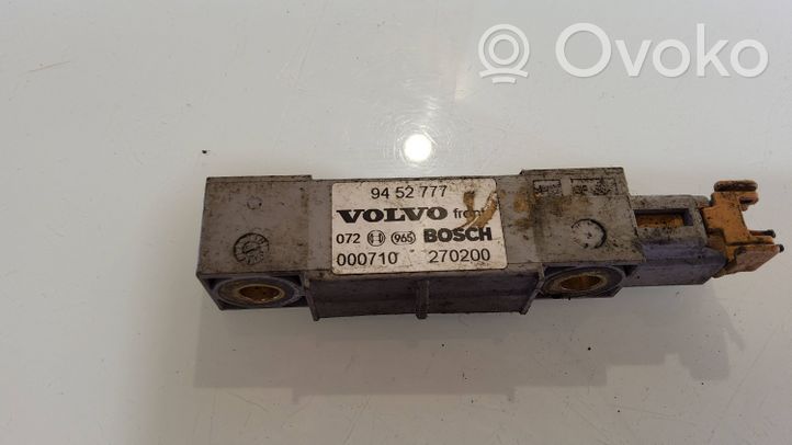 Volvo V70 Turvatyynyn törmäysanturi 9452777