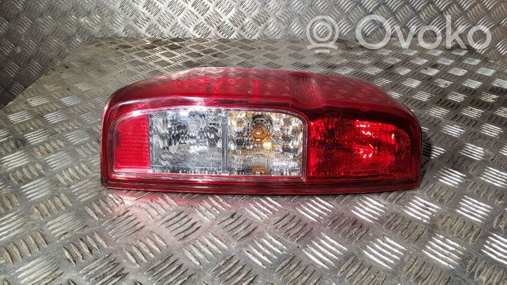 Nissan Navara D40 Rear/tail lights 0821519K6L