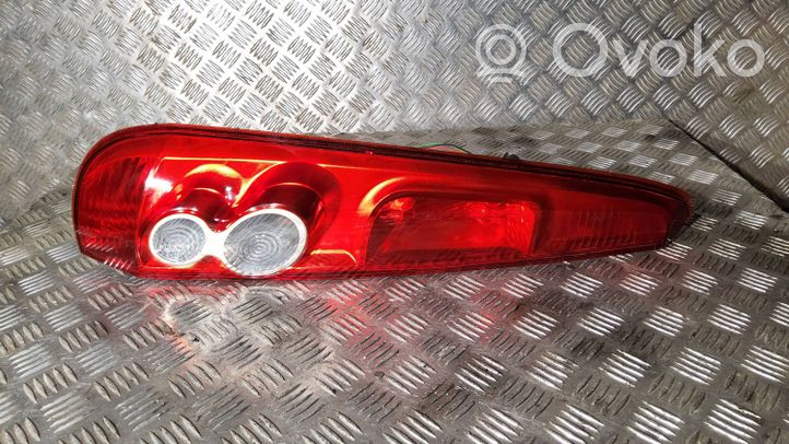 Ford Fiesta Lampy tylne / Komplet 6S6113405A