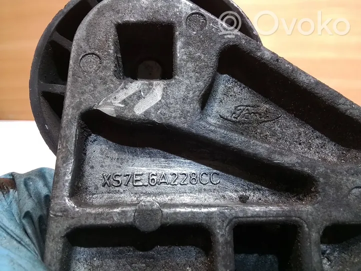 Ford Mondeo Mk III Tensor de correa del alternador XS7E6A228CC