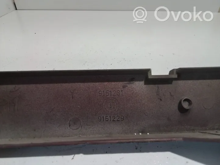 Volvo 850 Rivestimento sotto il faro/fanale 9151231