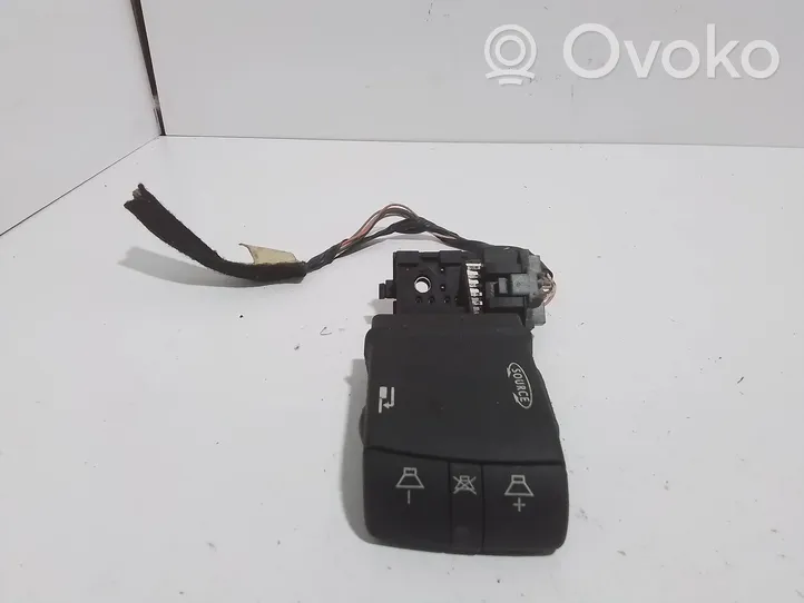 Renault Megane II Multifunctional control switch/knob 8200103769