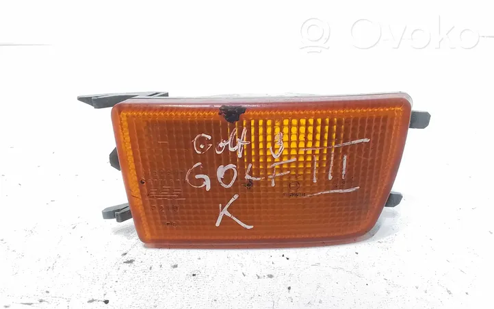 Volkswagen Golf III Front indicator light 858039