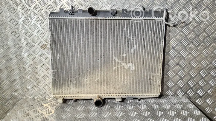 Peugeot 207 CC Coolant radiator 9650903880