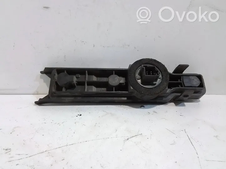 Ford Focus Porte ampoule de feu arrière XS4x13n004