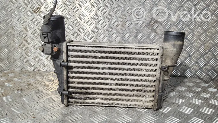 Audi A4 S4 B5 8D Chłodnica powietrza doładowującego / Intercooler 058145805B