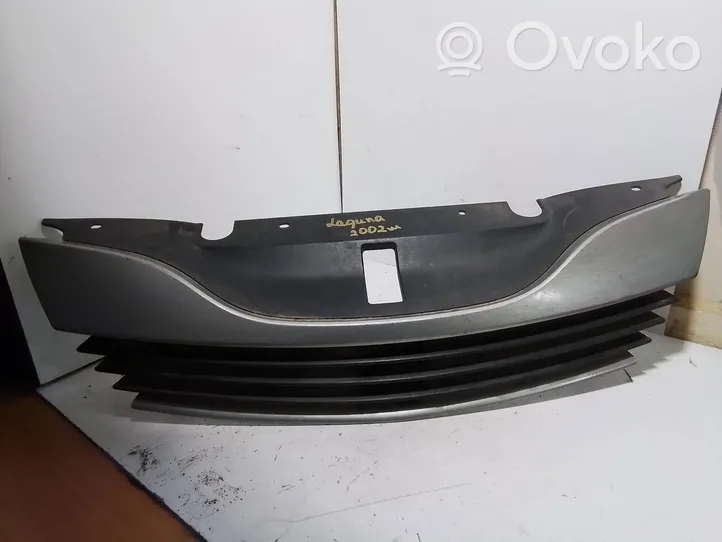 Renault Laguna II Grille de calandre avant 8200012581