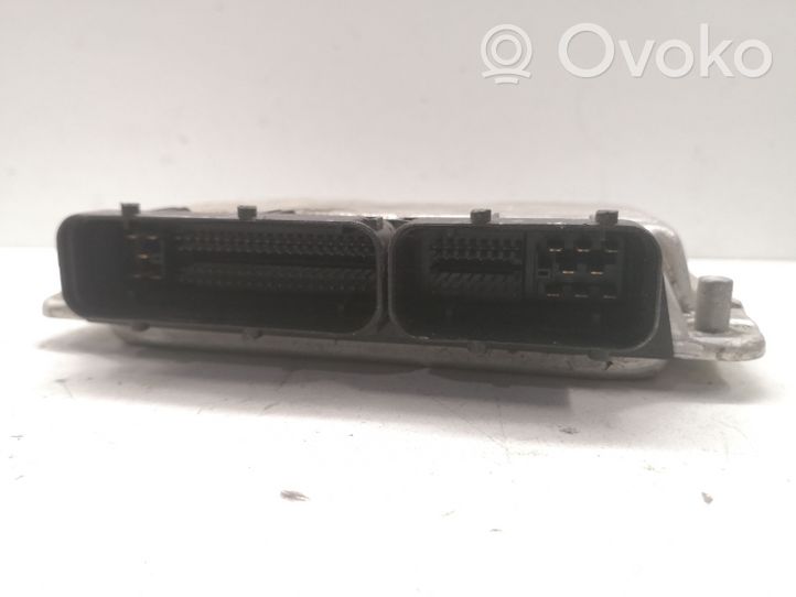 Volkswagen Sharan Sterownik / Moduł ECU 