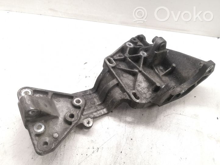 Volvo V70 Support, suspension du moteur 