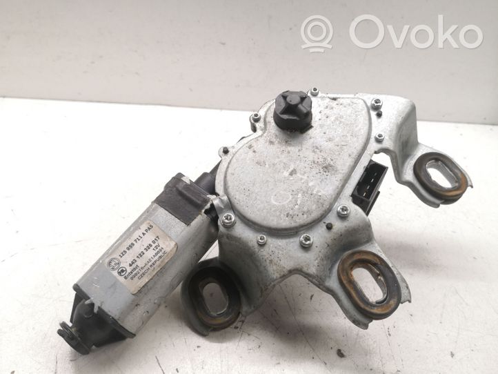 Skoda Octavia Mk2 (1Z) Galinio stiklo valytuvo varikliukas 