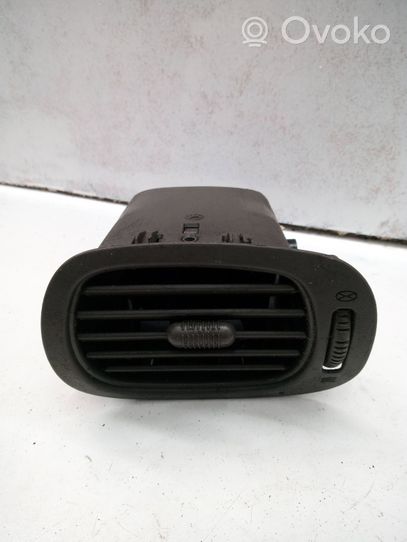 Chrysler Voyager Dash center air vent grill 12050