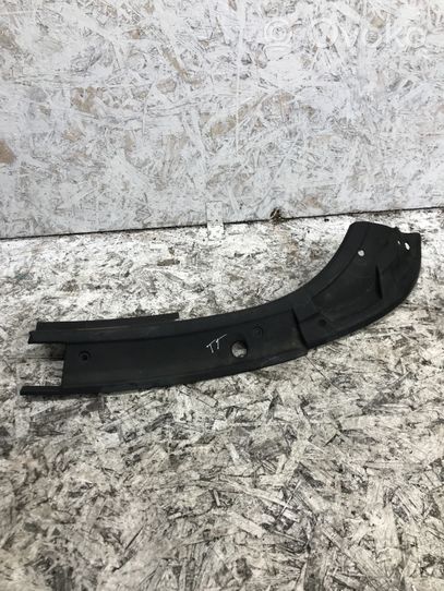 Audi TT Mk1 Radiatoru dekoratīvā apdare 8N0860441E