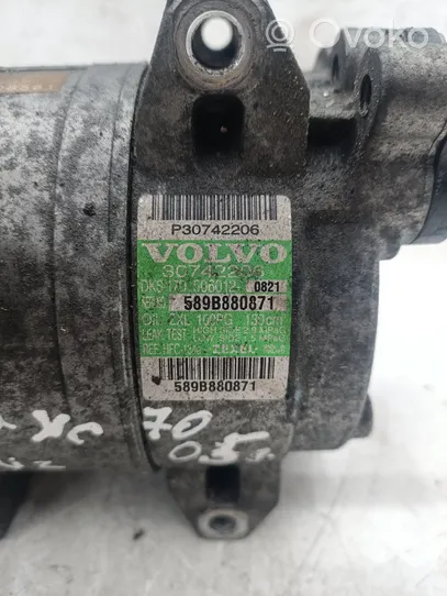 Volvo XC70 Kompresor / Sprężarka klimatyzacji A/C 589B880871
