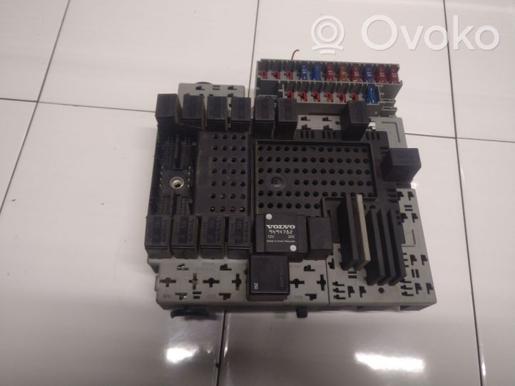 Volvo XC70 Module confort 8645410