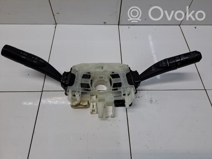 Subaru Outback Leva/interruttore dell’indicatore di direzione e tergicristallo 17A134LM1