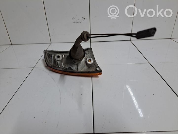 BMW 7 E23 Frontblinker 63131370541