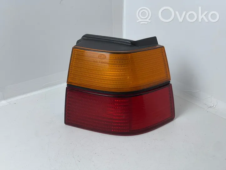 Volkswagen Corrado Lampa tylna 535945112