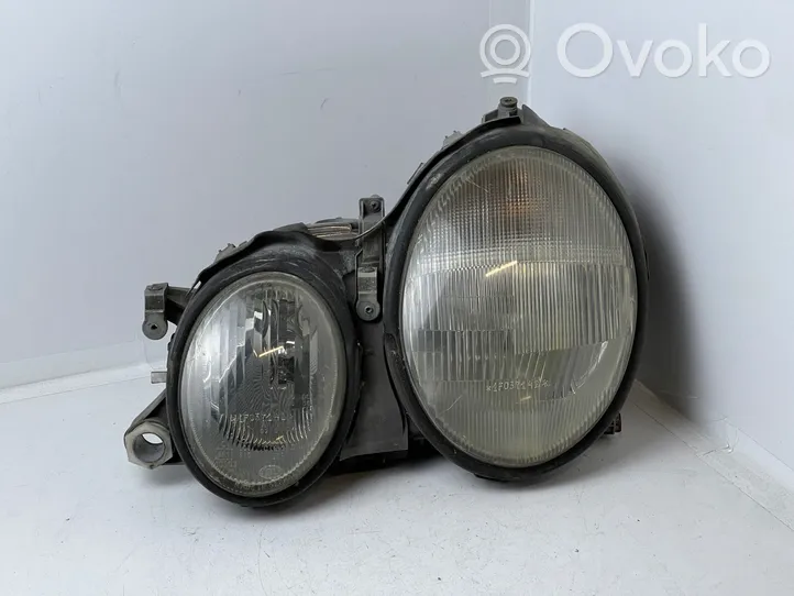 Mercedes-Benz CLK A208 C208 Faro/fanale 147551