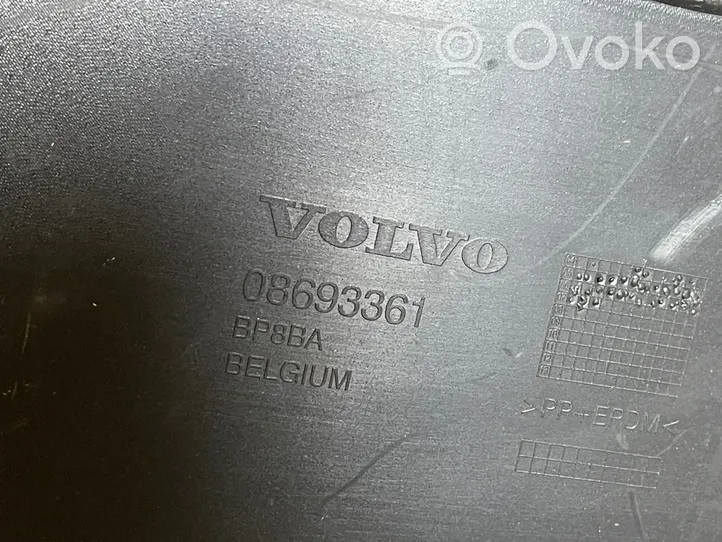 Volvo V70 Puskuri 08693361
