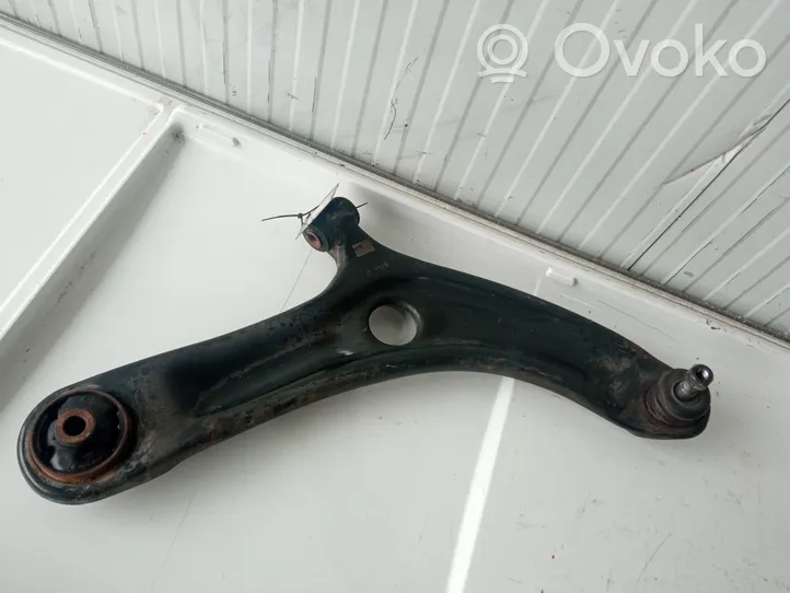 Hyundai i20 (PB PBT) Triangle bras de suspension inférieur avant 545011J700