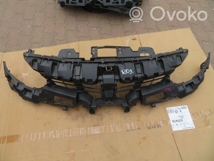 Renault Fluence Uchwyt / Mocowanie zderzaka przedniego 620366815R