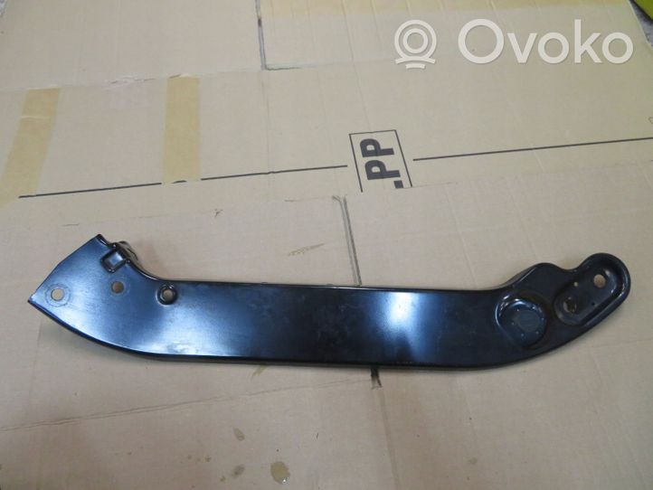 Volkswagen Touran III Support phare frontale 5TA806929