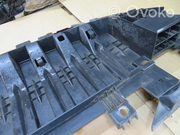 Renault Megane IV Front bumper skid plate/under tray 