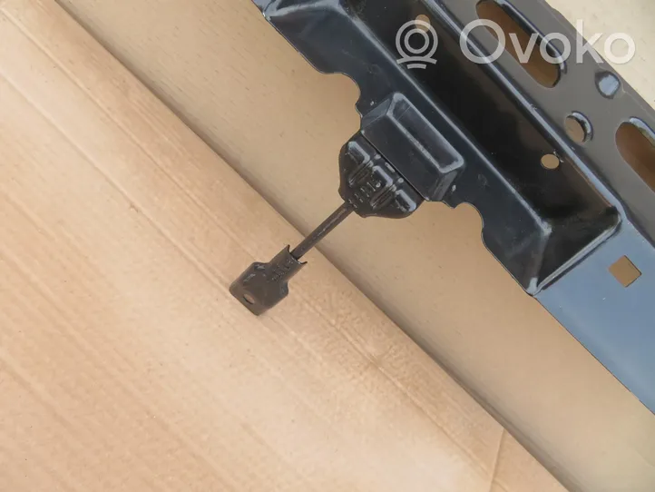 Ford Transit -  Tourneo Connect Support de radiateur sur cadre face avant V001K46A