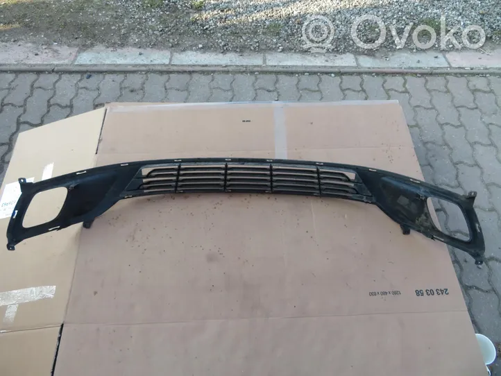 KIA Venga Front bumper lower grill 86561-1P000