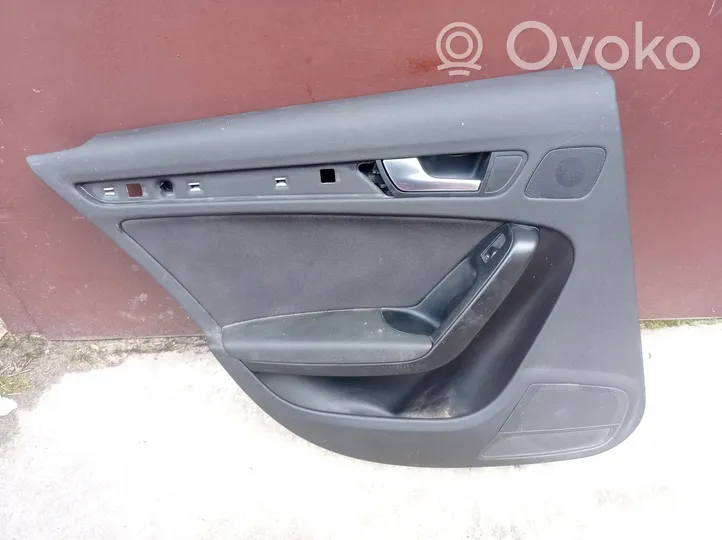 Audi A4 S4 B8 8K Rivestimento del pannello della portiera posteriore 