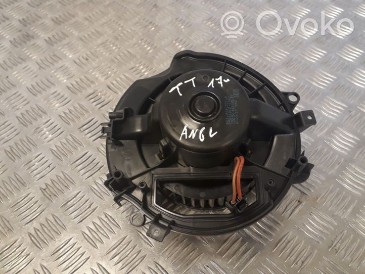 Audi TT TTS RS Mk3 8S Heater fan/blower 5Q2819021A