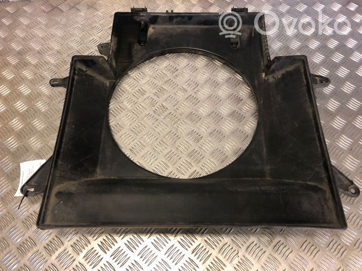 Iveco Daily 40.8 Convogliatore ventilatore raffreddamento del radiatore 812600500