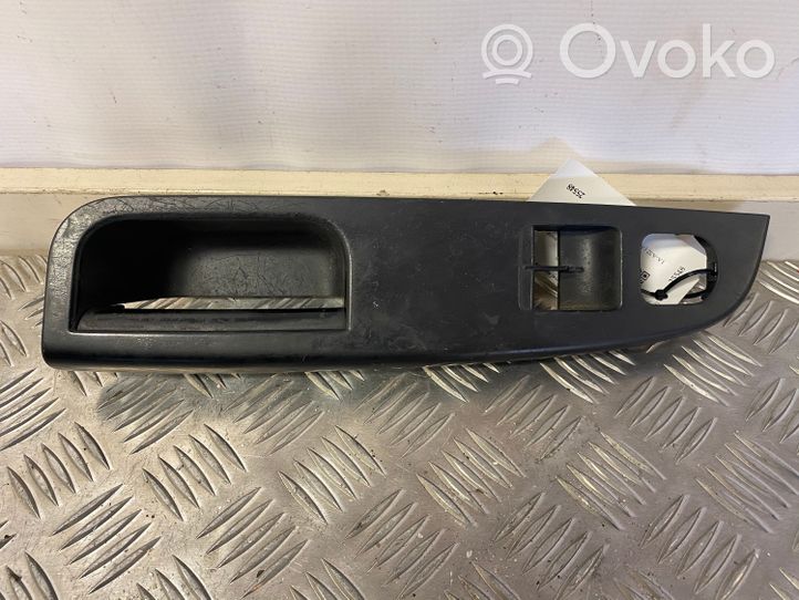 Volkswagen Golf V Enjoliveurs poignée intérieure de porte avant 1K3868049