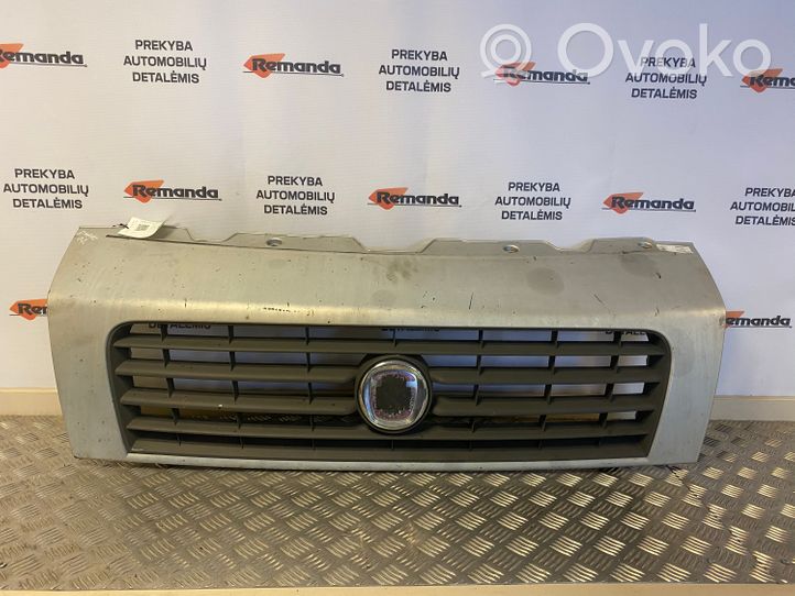 Fiat Ducato Maskownica / Grill / Atrapa górna chłodnicy 1308067070