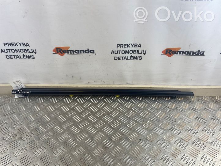 Subaru Forester SG Rivestimento modanatura del vetro della portiera posteriore 