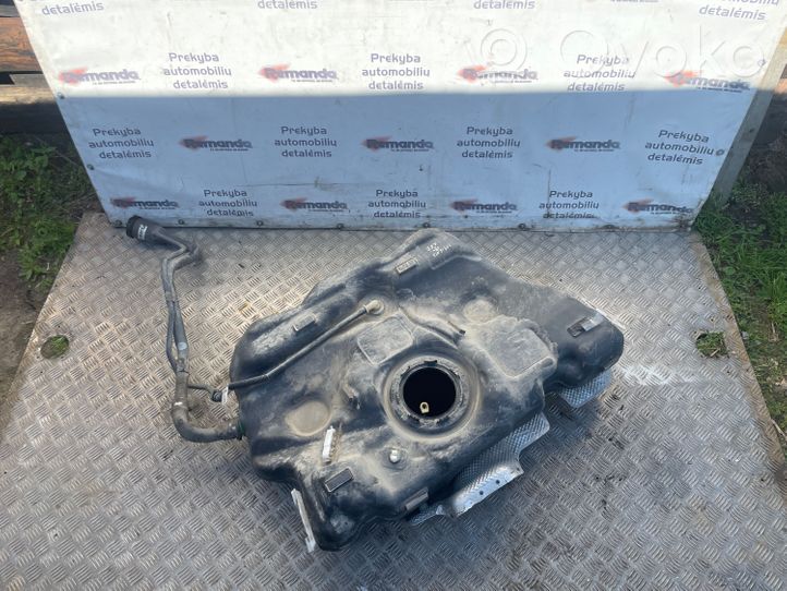 Opel Insignia B Serbatoio del carburante 84017670