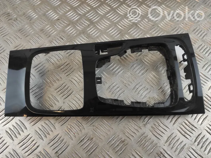 Opel Insignia B Rivestimento in plastica cornice della leva del cambio 39126636