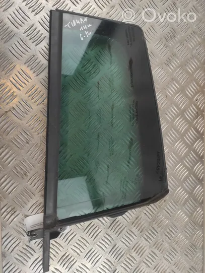 Volkswagen Tiguan Fenêtre latérale vitre arrière 5N0845213