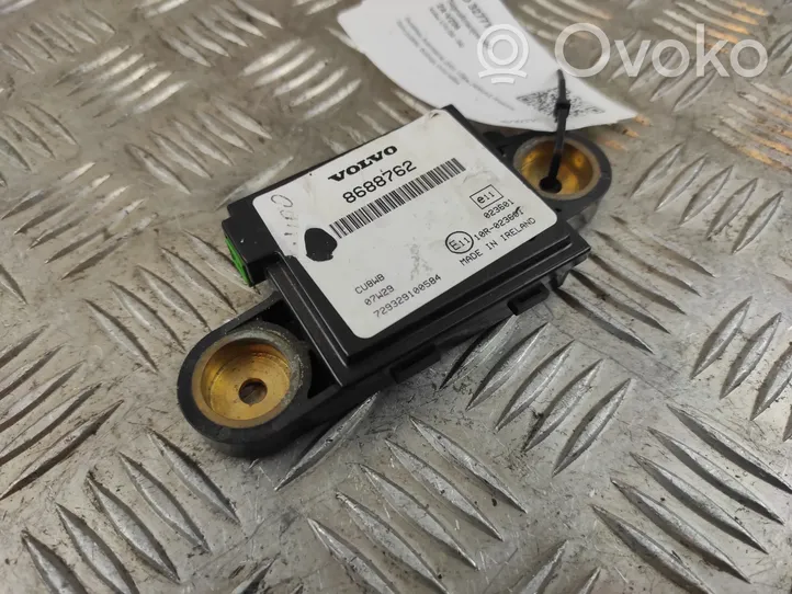 Volvo V70 Alarm relay 8688762