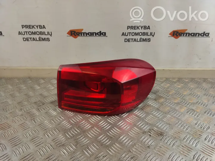 Volkswagen Tiguan Lampa tylna 5N0945096Q