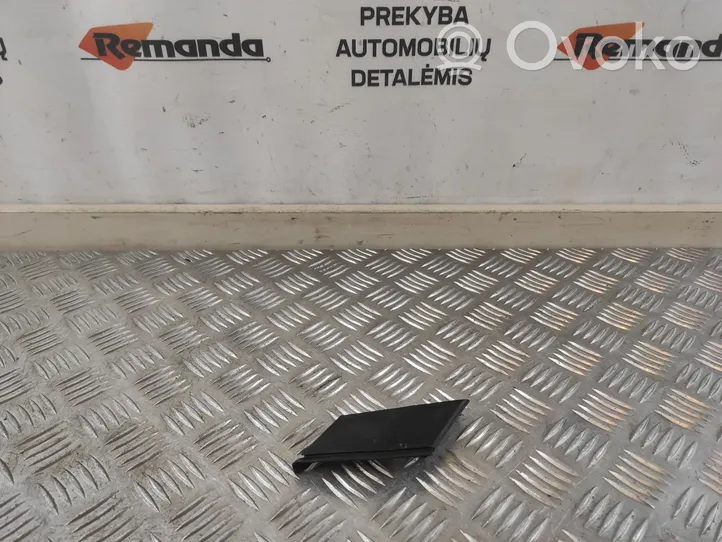 Toyota RAV 4 (XA50) Rivestimento parabrezza 60118