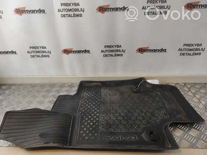 Toyota RAV 4 (XA50) Kit tapis de sol auto 