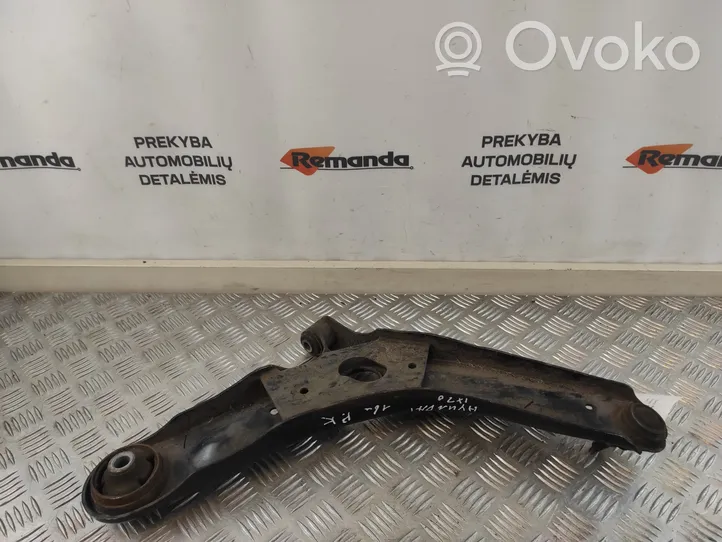 Hyundai ix20 Braccio di controllo sospensione anteriore inferiore/braccio oscillante 545001P100