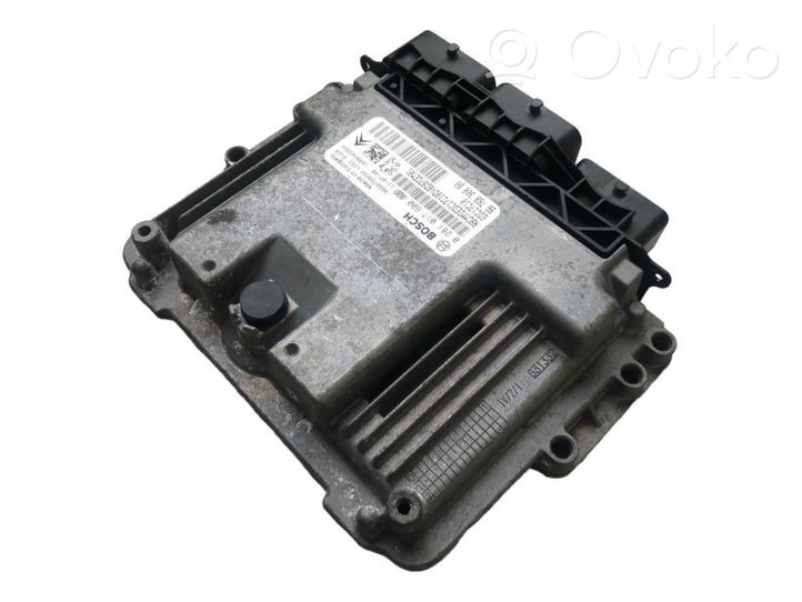 Peugeot Partner Calculateur moteur ECU 9676830080