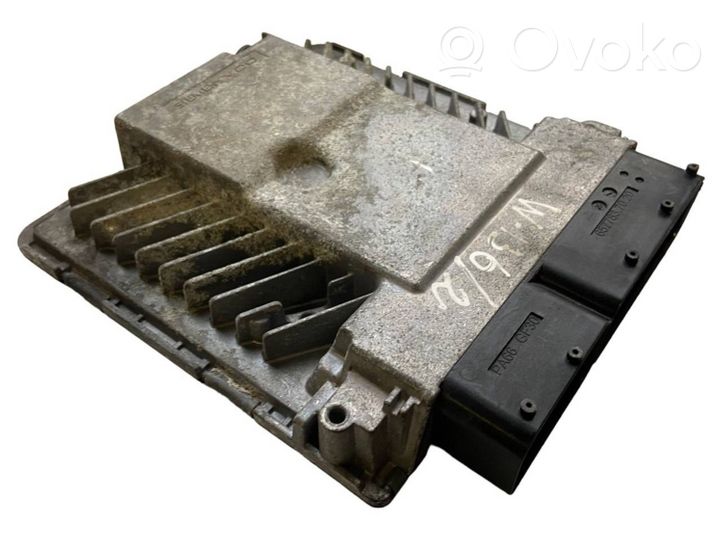 Volkswagen PASSAT B6 Sterownik / Moduł ECU 03G906018CE