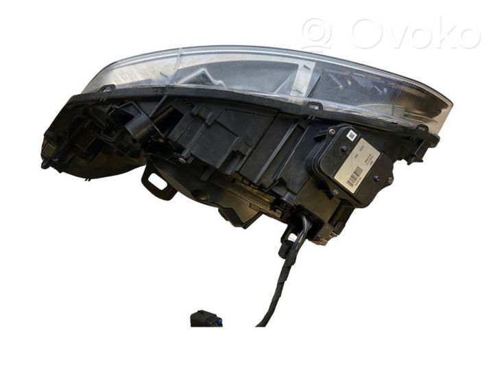 Volvo XC60 Lampa przednia 31395897