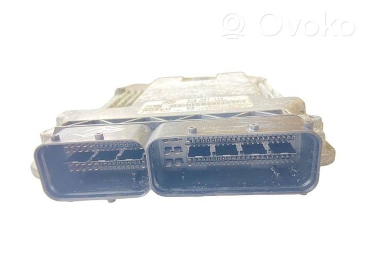 Volkswagen PASSAT B6 Sterownik / Moduł ECU 3C0907115