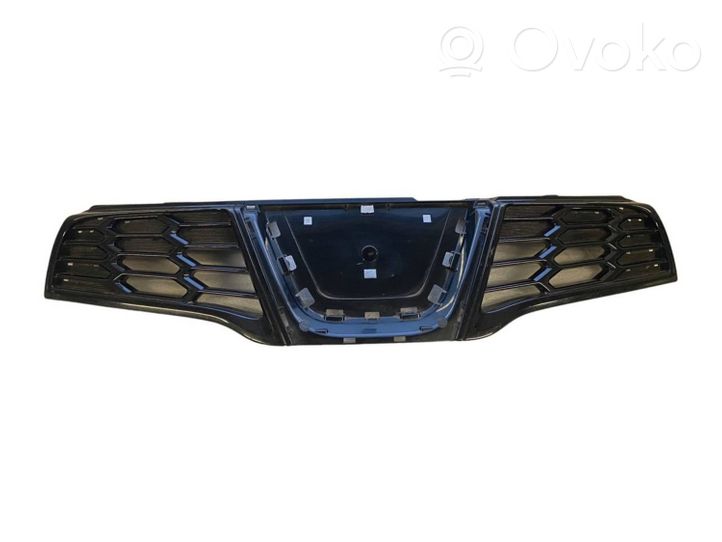 Nissan Qashqai Grille calandre supérieure de pare-chocs avant 62310BR00A