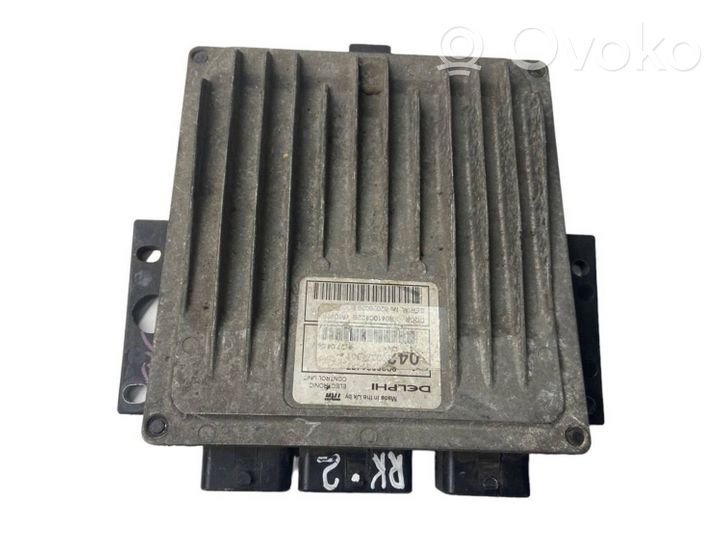 Renault Kangoo II Sterownik / Moduł ECU R0410C122B